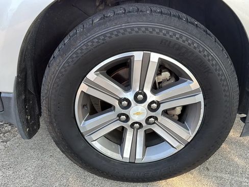 Used 2016 Chevrolet Traverse LT FWD image 28