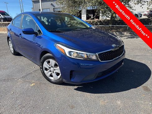 Used 2018 Kia Forte LX image 1