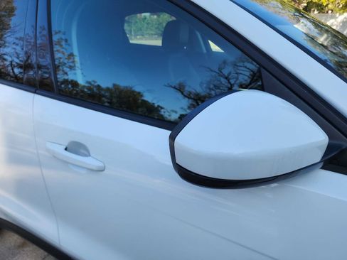 Used 2018 Jaguar F-PACE Premium image 14