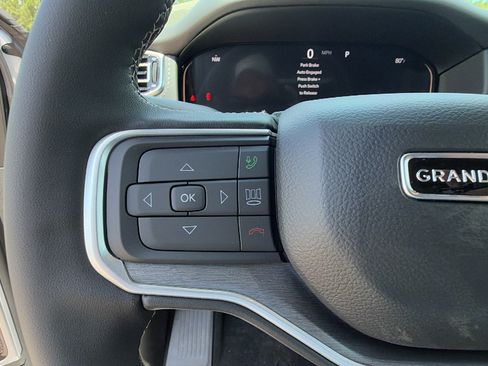 New 2026 Jeep Grand Wagoneer Limited AWD/4WD image 25