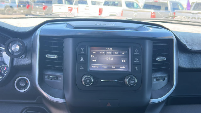 Used 2023 RAM 1500 Big Horn AWD/4WD image 20