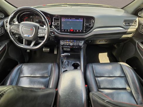 Used 2024 Dodge Durango GT RWD image 17