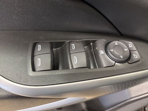 New 2026 Chevrolet Trax LS w/ LS Convenience Package FWD image 29