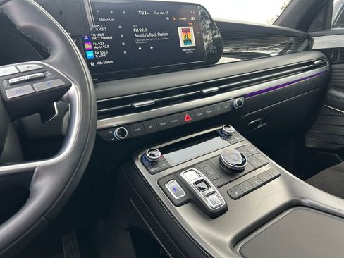 Used 2025 Hyundai Palisade Calligraphy image 20