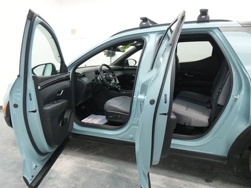 Used 2023 Hyundai Santa Cruz SEL Premium image 21