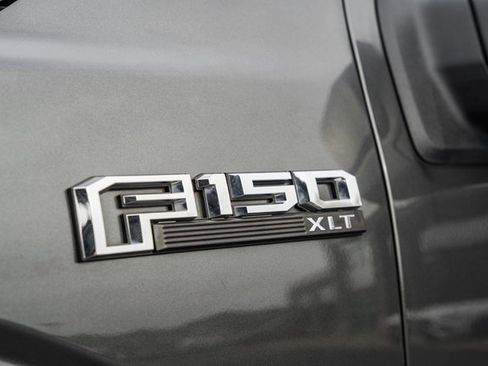 Used 2016 Ford F150 XLT w/ Equipment Group 302A Luxury image 15