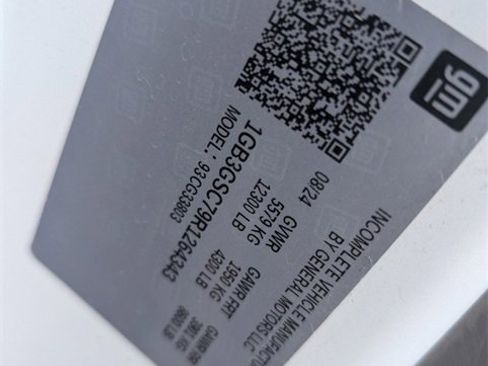 New 2024 Chevrolet Express 3500 w/ Power Convenience Package image 15