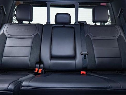 Used 2025 Ford F150 Raptor image 44