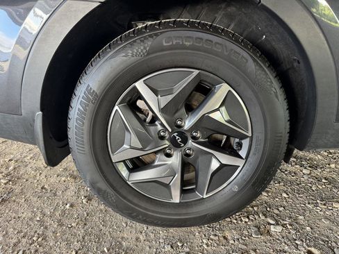 Used 2022 Kia Sorento S AWD/4WD image 49