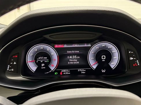 Used 2025 Audi Q7 3.0T Premium Plus image 11