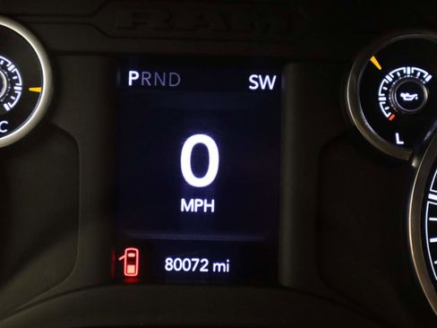 Used 2021 RAM 3500 Big Horn image 8