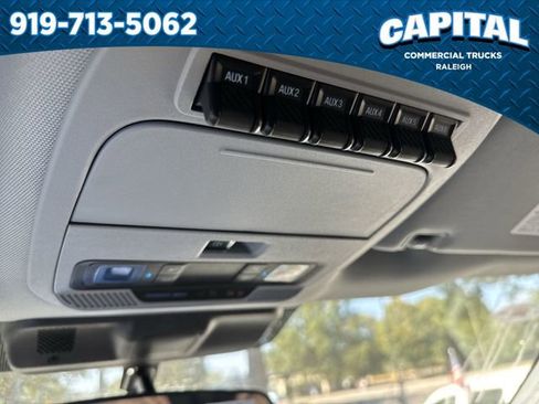 New 2024 Ford F550 4x4 Crew Cab Super Duty image 31