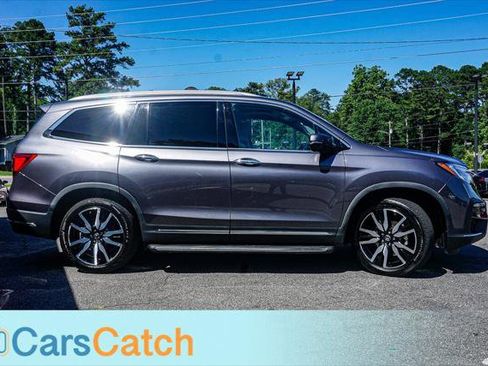 Used 2021 Honda Pilot Touring image 2