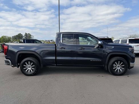 Used 2023 GMC Sierra 1500 SLE w/ Enhanced Capability Package AWD/4WD image 9