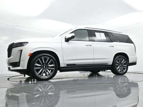 Certified 2024 Cadillac Escalade Sport Platinum w/ LPO, Floor Liner Package image 57