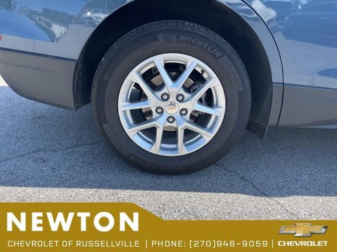 Used 2024 Chevrolet Equinox LT FWD image 44