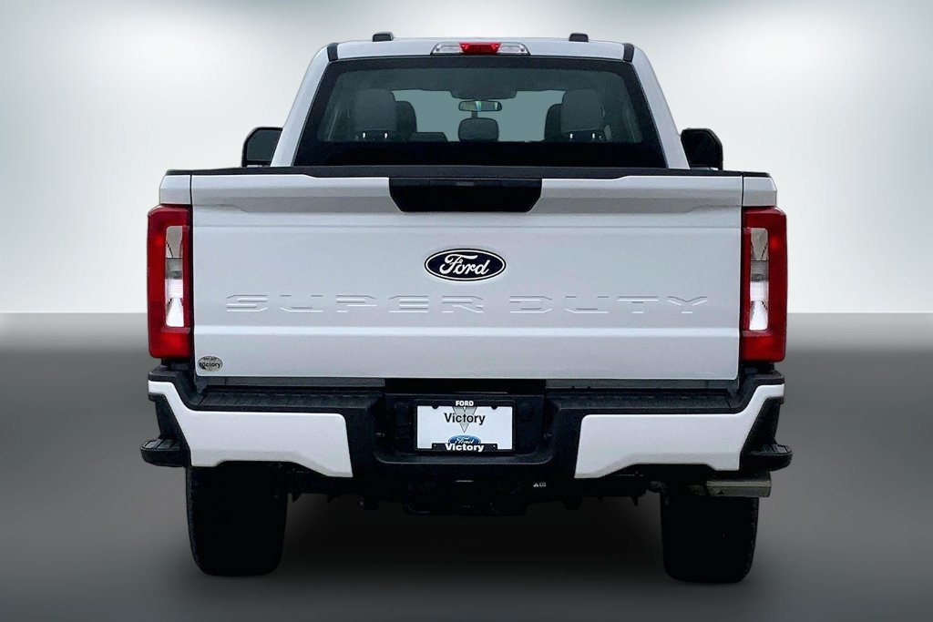 New 2027 Ford F250 XL w/ STX Appearance Package AWD/4WD image 4