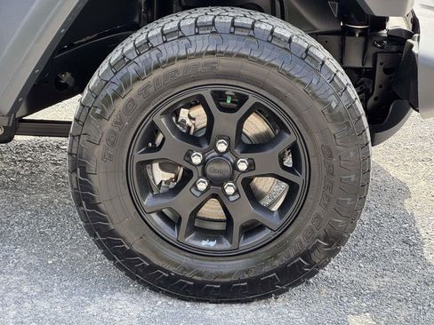 Used 2020 Jeep Wrangler Unlimited Sport AWD/4WD image 11