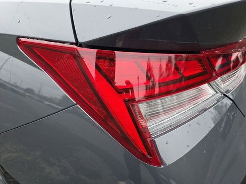 New 2026 Hyundai Elantra Limited FWD image 45