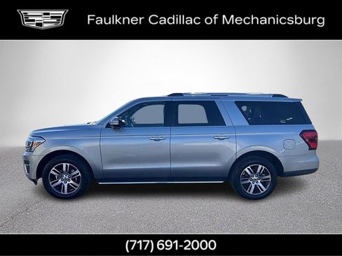Used 2022 Ford Expedition Max Limited image 9