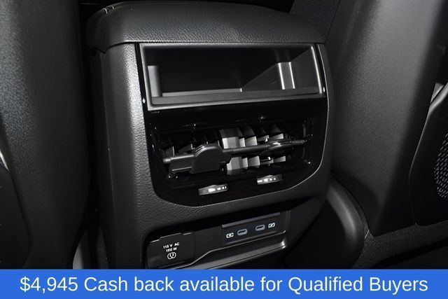 New 2026 Jeep Grand Cherokee Altitude AWD/4WD image 18