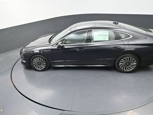 New 2026 Hyundai Sonata Limited FWD image 27