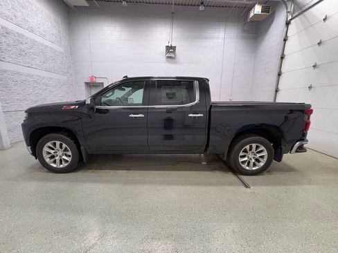 Used 2019 Chevrolet Silverado 1500 LTZ w/ LTZ Plus Package AWD/4WD image 8