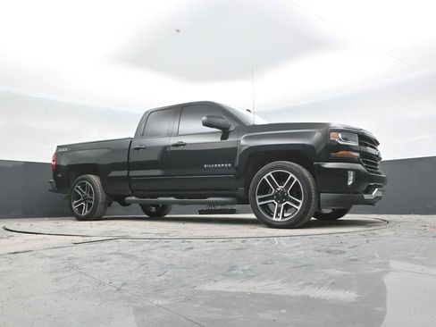 Used 2016 Chevrolet Silverado 1500 LT w/ LPO, Black Pack image 28