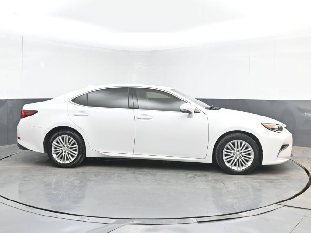 Used 2017 Lexus ES 350 w/ Premium Package FWD image 11