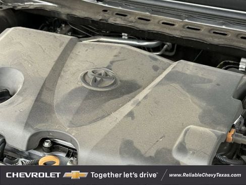 Used 2023 Toyota Camry SE FWD image 31