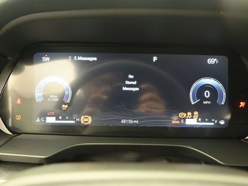Used 2023 Jeep Grand Cherokee Altitude AWD/4WD image 22