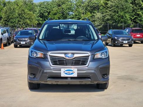 Used 2020 Subaru Forester Premium AWD/4WD image 2