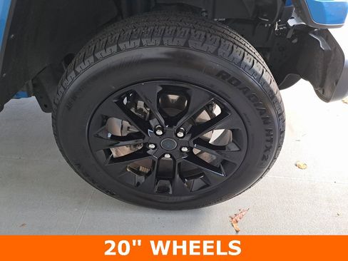 Used 2024 Jeep Wrangler Unlimited Sahara image 26