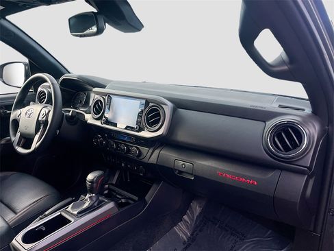 Used 2023 Toyota Tacoma TRD Pro image 30