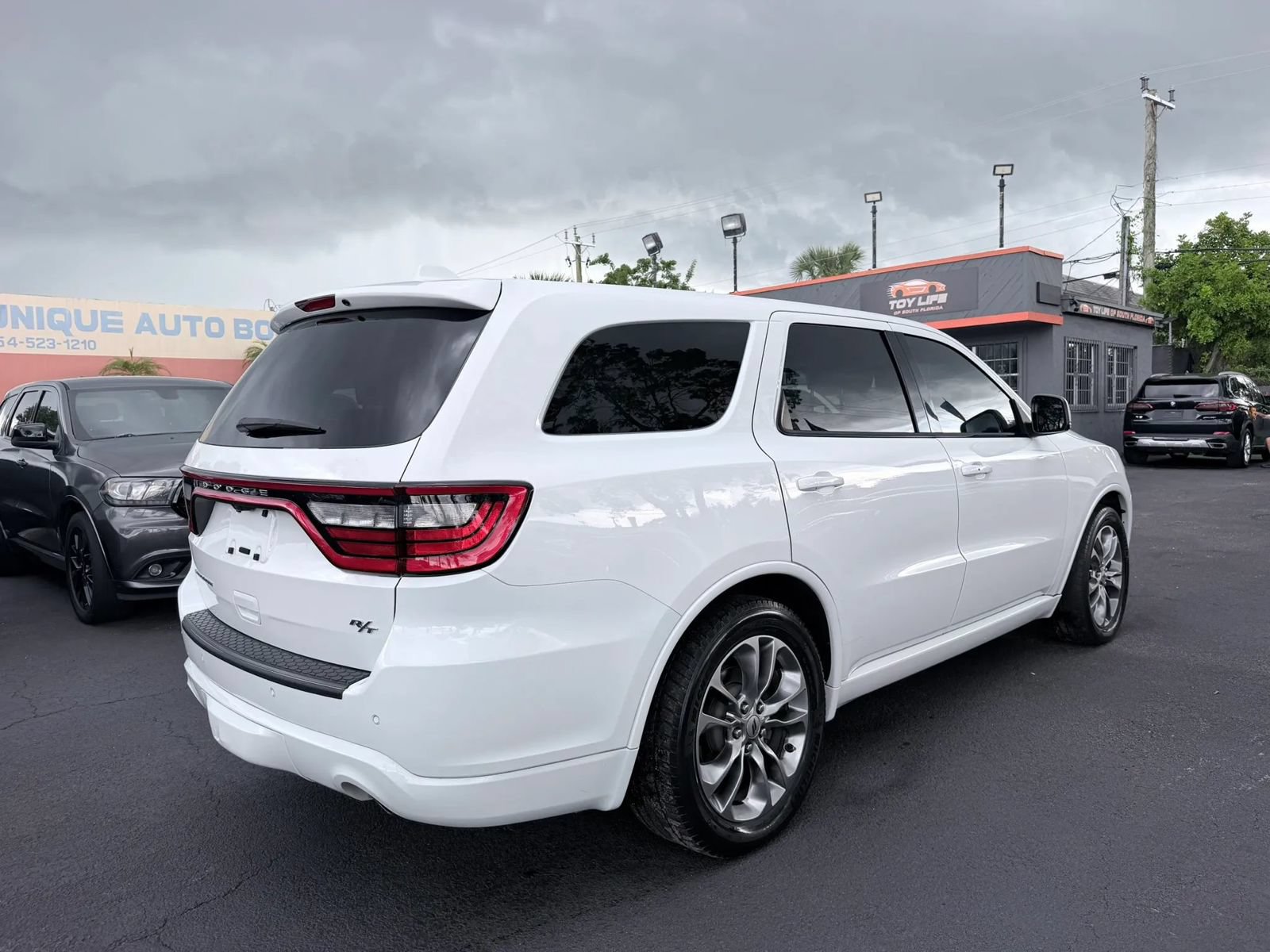 Used 2019 Dodge Durango R/T w/ Trailer Tow Group IV RWD image 9