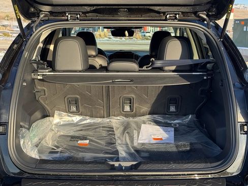 New 2026 Subaru Crosstrek 2.5i Limited w/ Popular Package #3A image 11