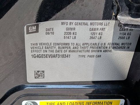 Used 2010 Buick LaCrosse CXS w/ Touring Package FWD image 36