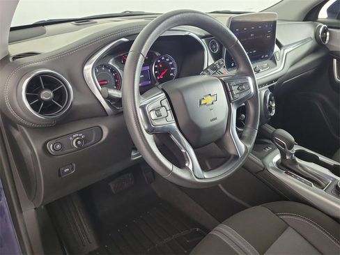 Used 2023 Chevrolet Blazer LT w/ Convenience Package image 16