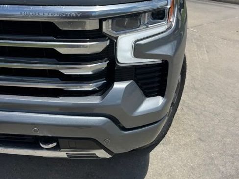 New 2026 Chevrolet Silverado 1500 High Country w/ Technology Package AWD/4WD image 16