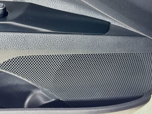 Used 2018 Toyota Camry XLE w/ Audio Package FWD image 23