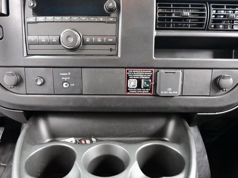 New 2026 Chevrolet Express 2500 w/ Driver Convenience Package RWD image 24