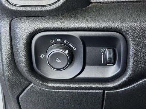 Used 2022 RAM 3500 Tradesman AWD/4WD image 10