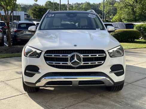 Certified 2024 Mercedes-Benz GLE 450 4MATIC image 3