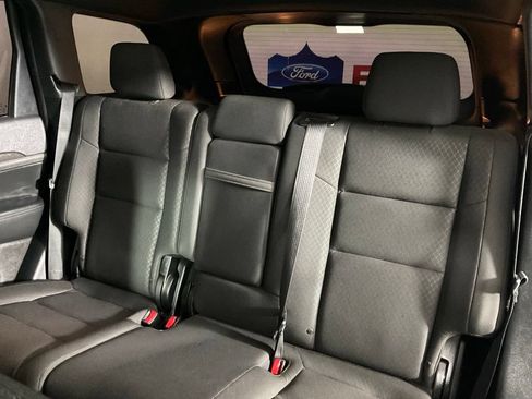 Used 2018 Jeep Grand Cherokee Laredo RWD image 16