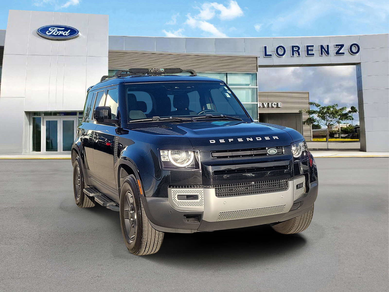 Used 2023 Land Rover Defender 110 AWD/4WD image 3