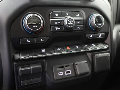 Used 2023 Chevrolet Silverado 3500 LTZ w/ Gooseneck/5TH Wheel Package image 47