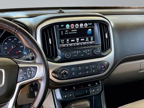 Used 2018 GMC Canyon SLE w/ SLE Convenience Package AWD/4WD image 10