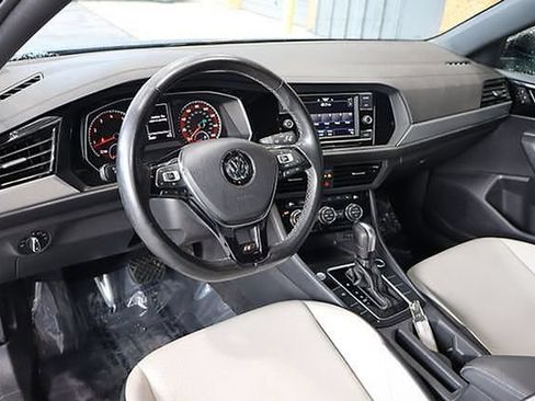 Used 2021 Volkswagen Jetta R-Line w/ R-Line Cold Weather Package FWD image 23