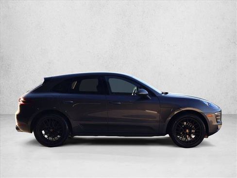 Used 2018 Porsche Macan Sport Edition image 8