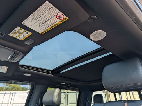 Used 2023 Ford F450 Platinum image 61